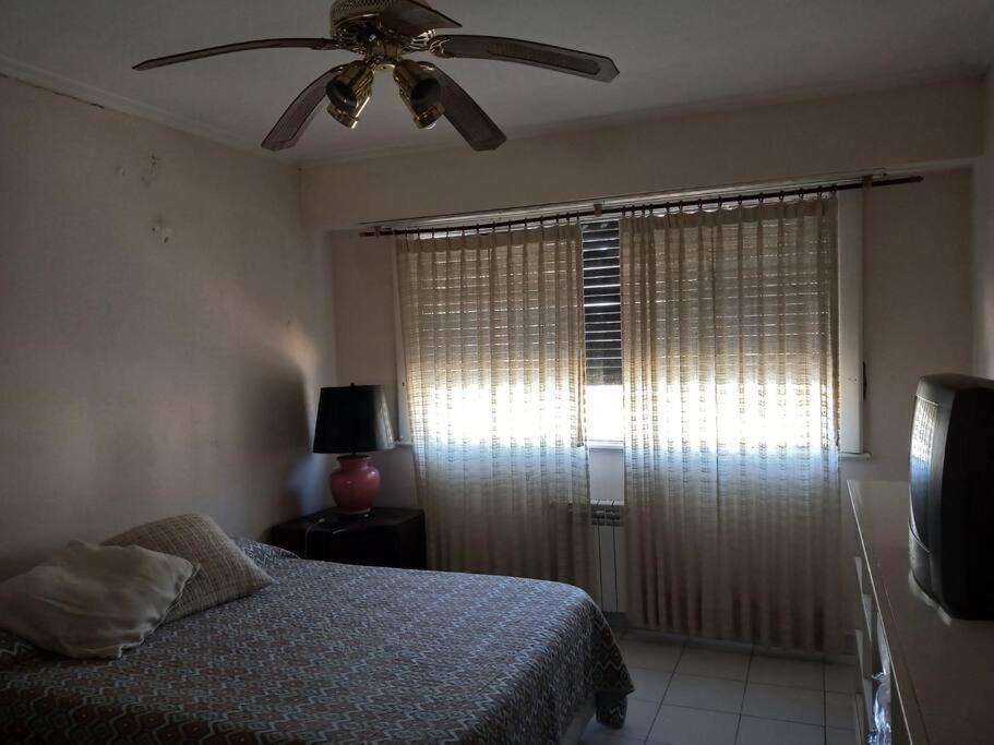 Apartment Departamento Al Frente- Con Living *